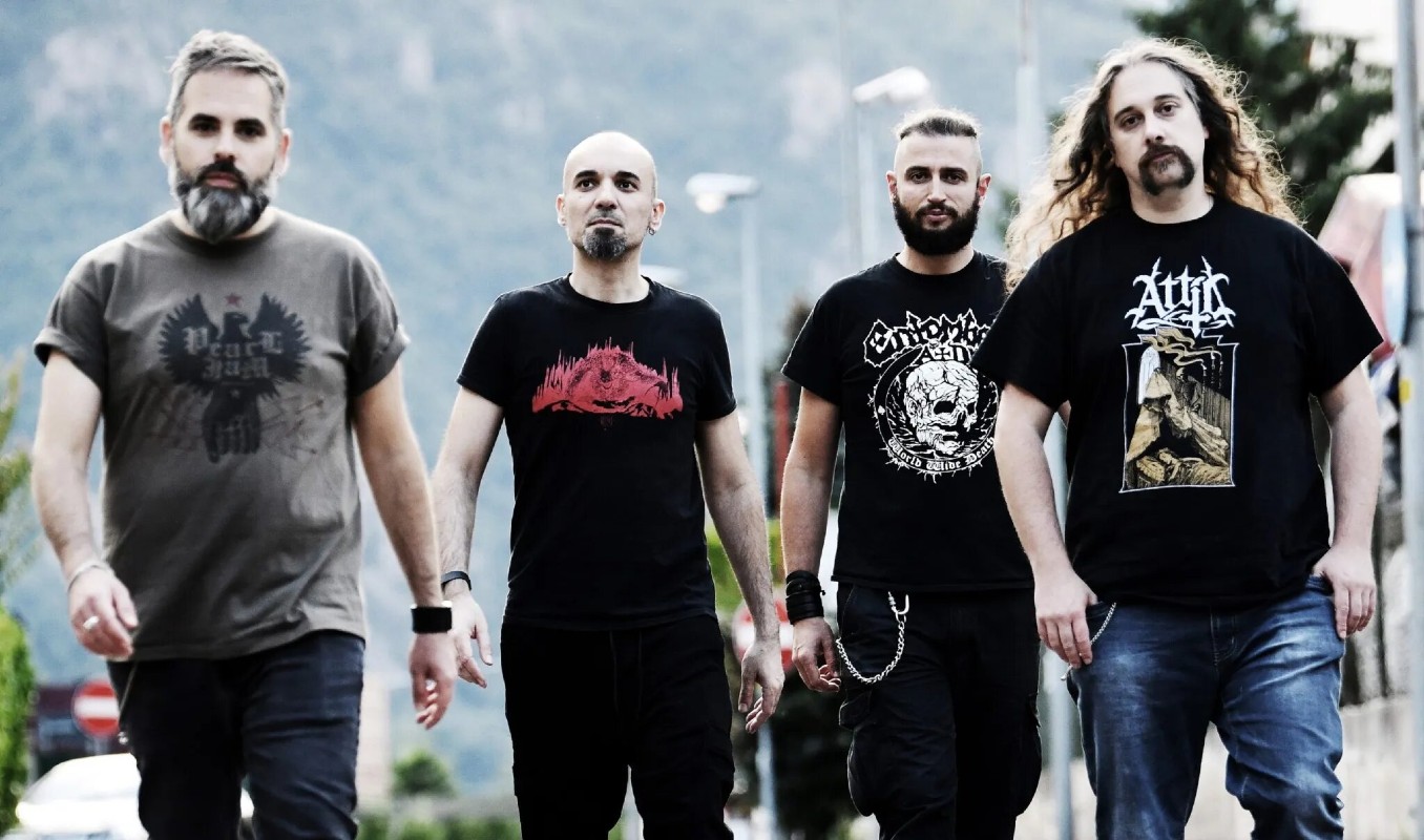 Slow Torch Slowtorch released their sophomore full-length album »The Machine Has ...