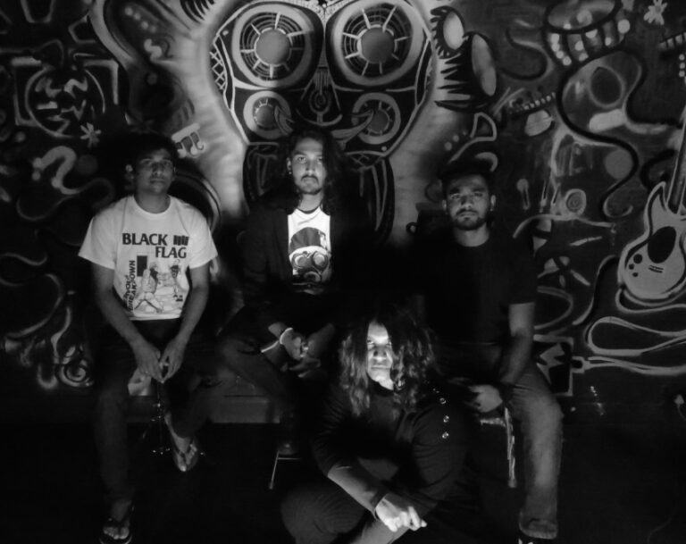 Goastsmoke Rapper Indian stoner/doom metal quartet Goatsmoke premiere new single »Snoopy ...